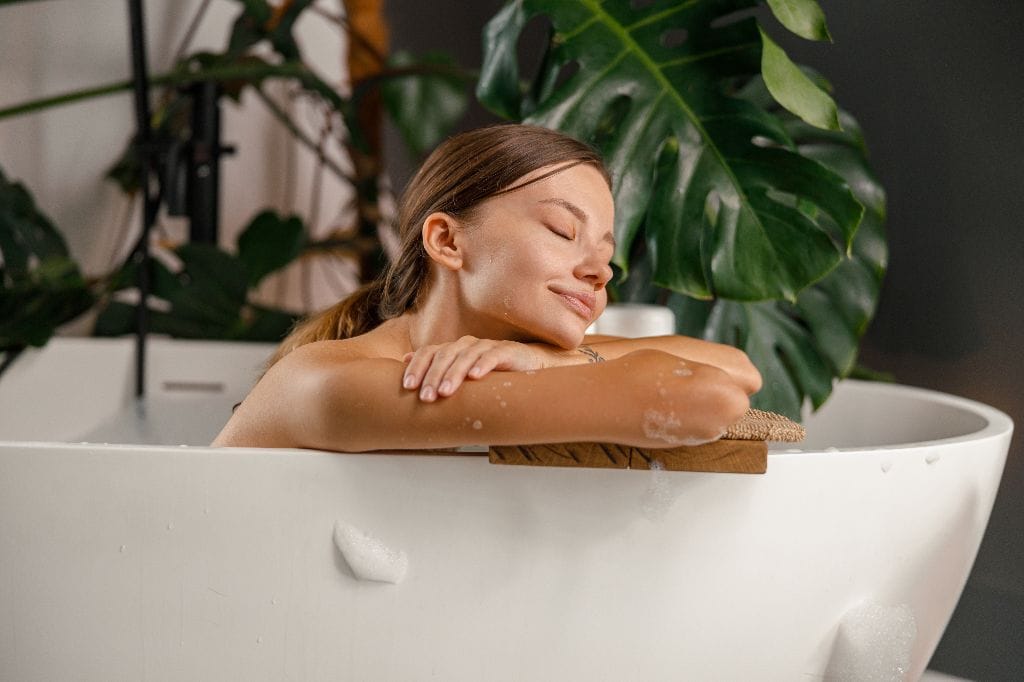 Tips for Designing Luxurious Bathrooms 1 Tips for Designing Luxurious Bathrooms1